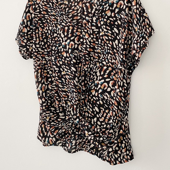 West Kei Leah Printed Short Sleeve Woven Top - Picture 4 of 5